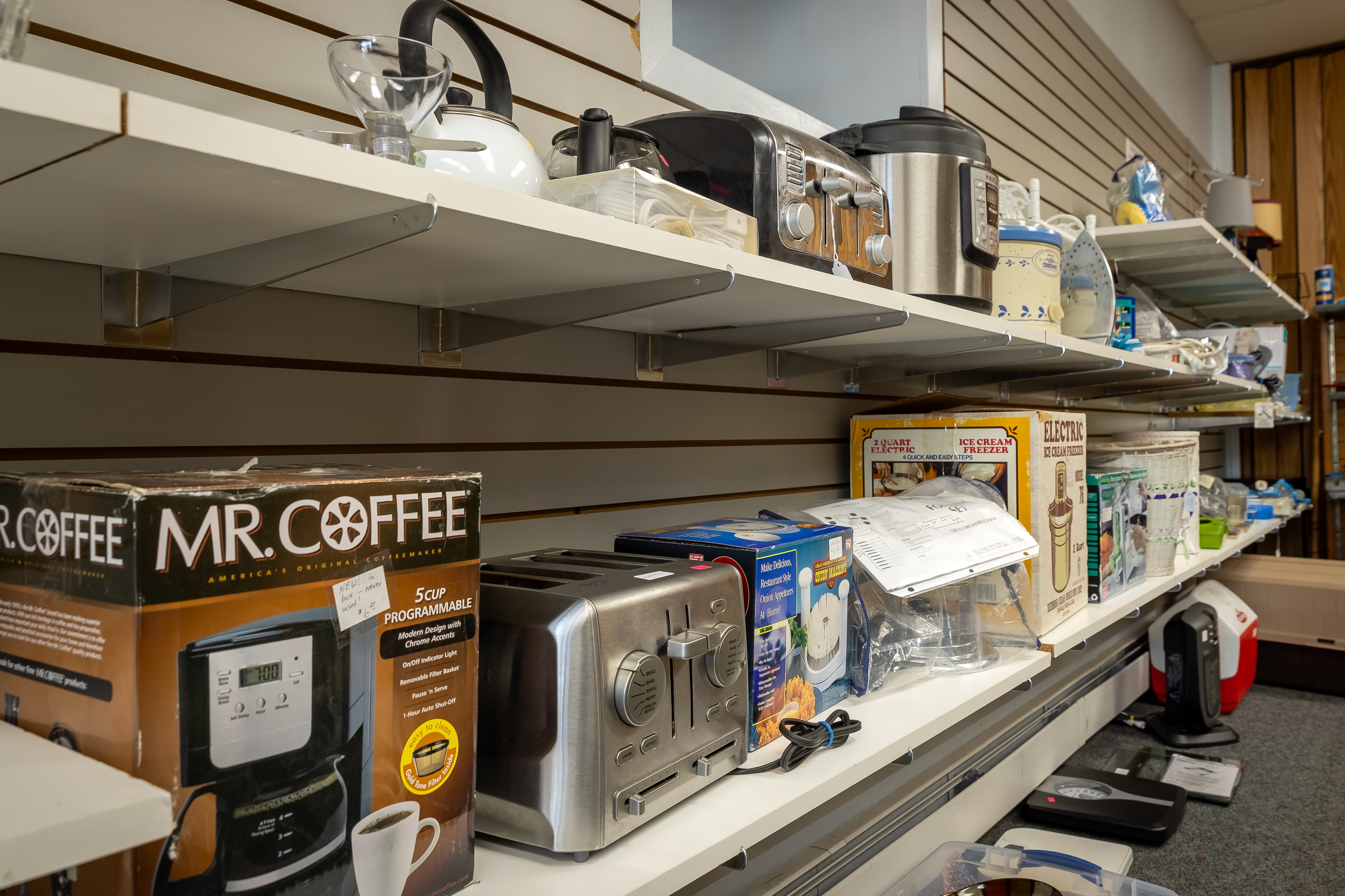 Volunteers Enriching Weld Small Appliances