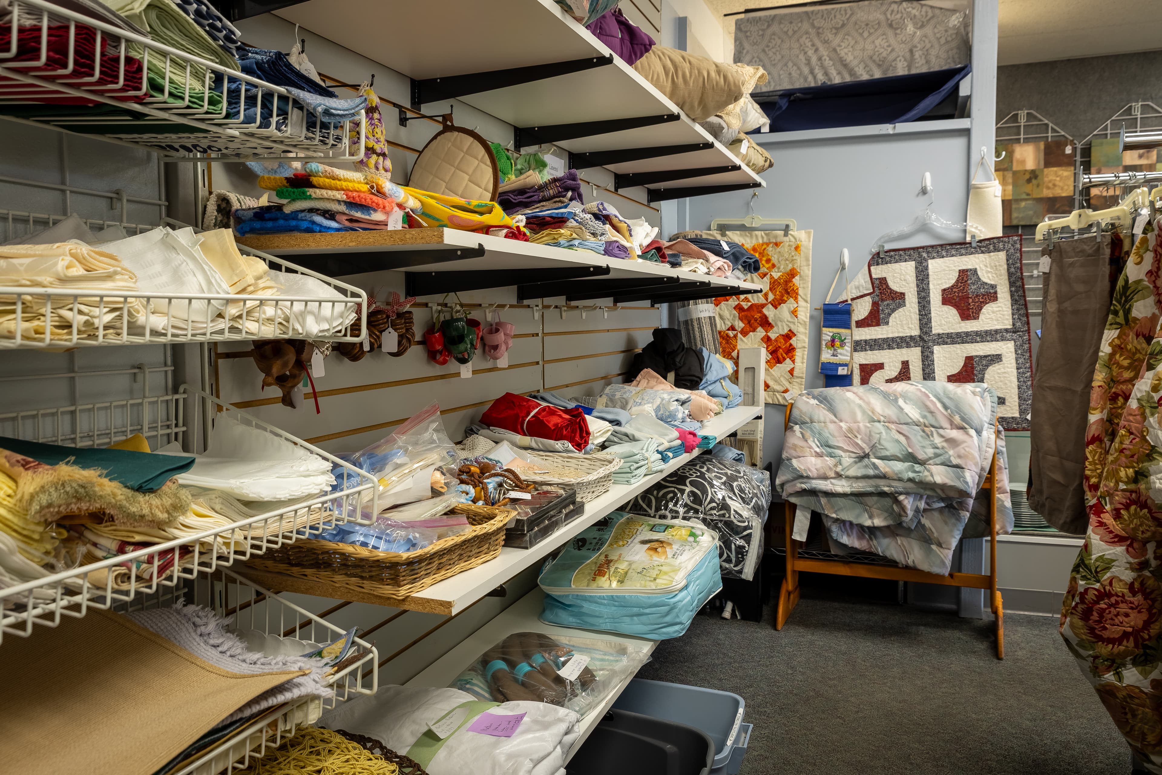 Volunteers Enriching Weld Linens/Fabrics
